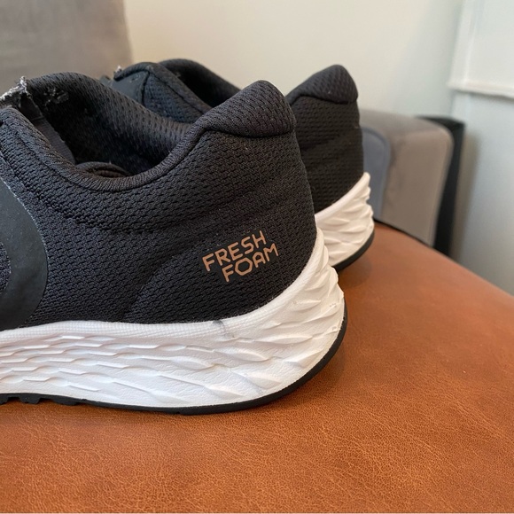 Women’s New Balance Fresh Foam Arishi v2 Running Shoe - size 8 - Picture 8 of 11